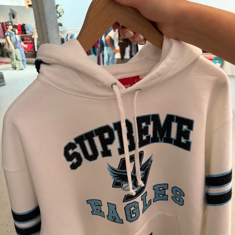 Bluza z kapturem – Odzież – przed
